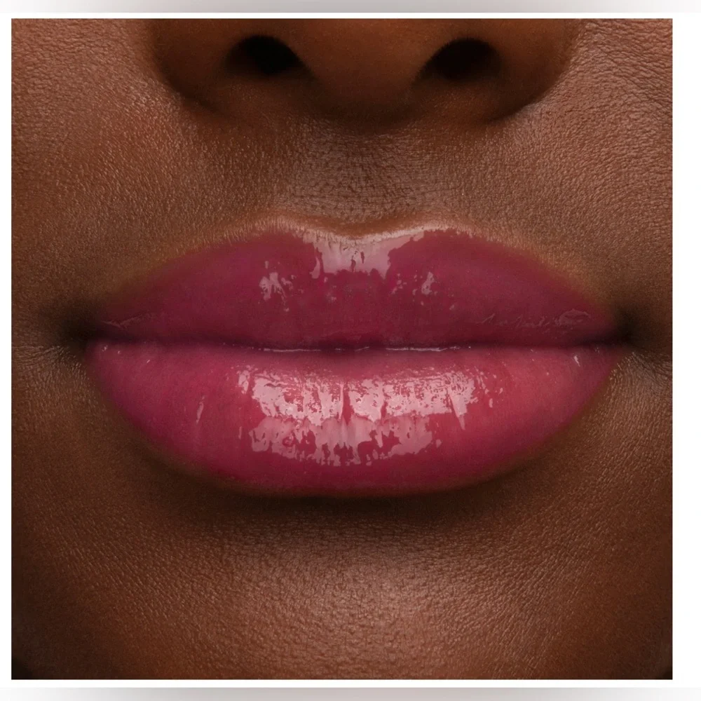 TOO FACED Lip Injection Power Plumping Hydrating Lip Gloss -PEOPLE PLEASER.